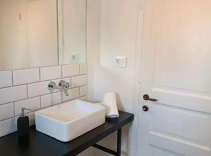 M&r I アパート *