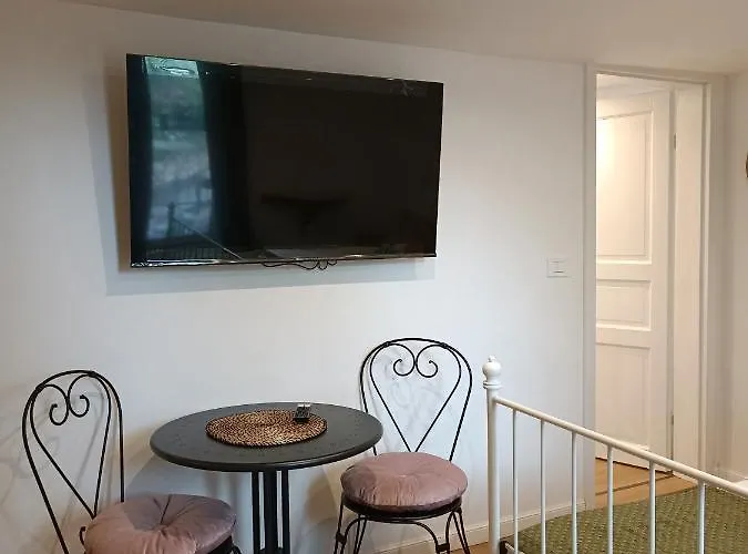 アパート M&r I *